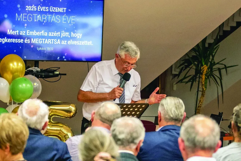 Szabó Sándor, a gyülekezet vezetője